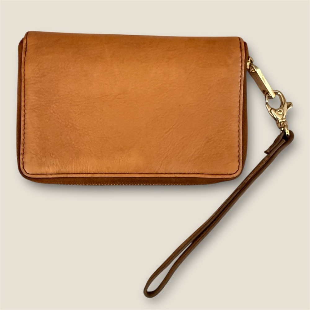 Fossil Brown Leather Clutch - Picture 2 of 6